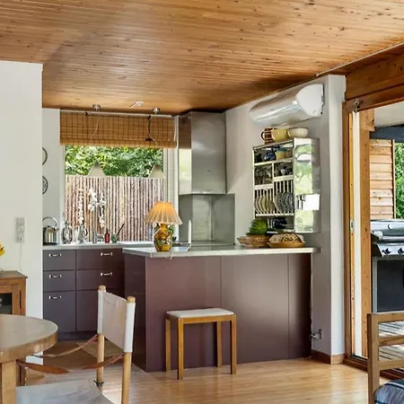 Casa vacanze 1970s House Near Udsholdt With Vintage Charm