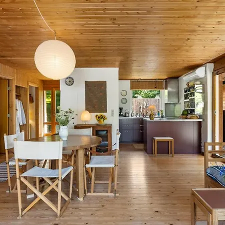 1970s House Near Udsholdt With Vintage Charm