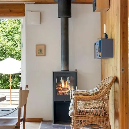 1970s House Near Udsholdt With Vintage Charm *
