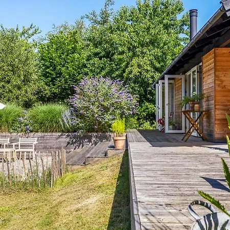 1970s House Near Udsholdt With Vintage Charm *